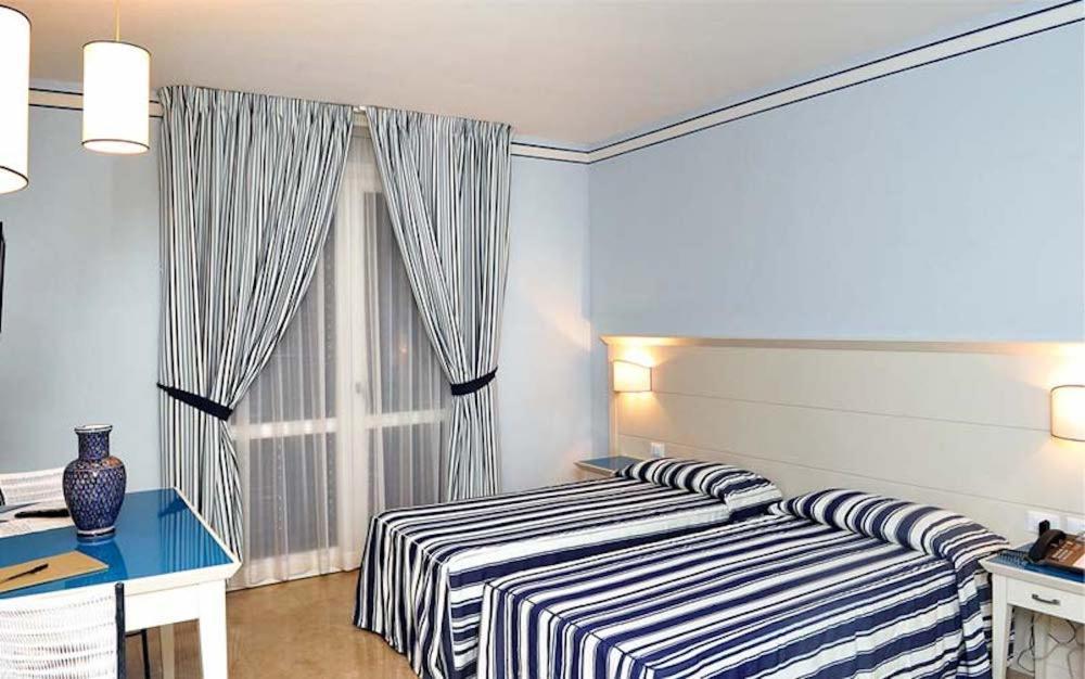 Resort Cala La Luna Favignana Ngoại thất bức ảnh
